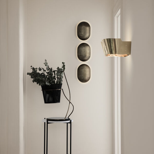 9464 Wall Lamp, brass, GUBI