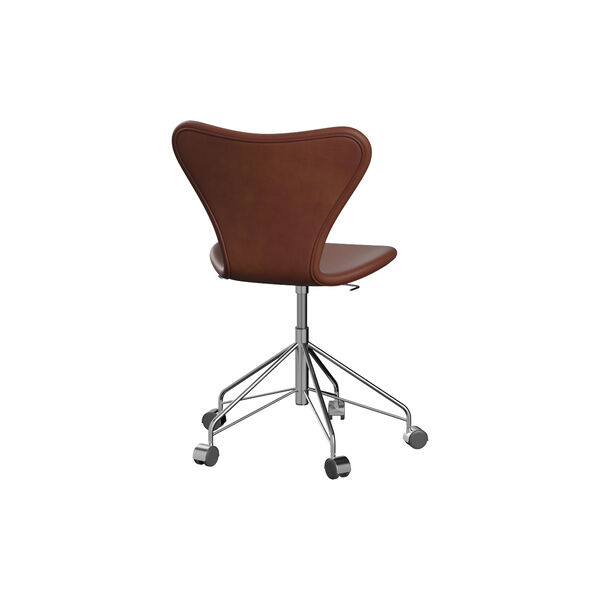 Serie 7&trade; 3117 fuldpolstret kontorstol, Grace Chestnut, Fritz Hansen