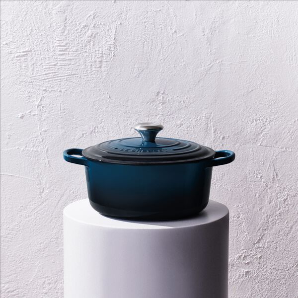 Signature rund st&oslash;bejernsgryde &Oslash; 24 cm, nuit, Le Creuset