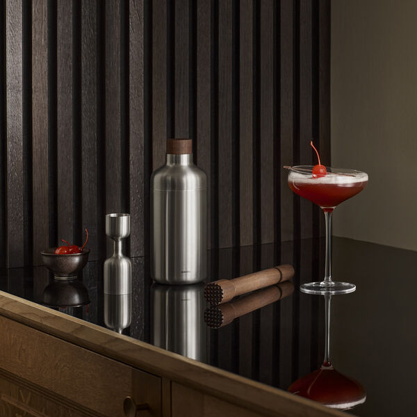 Liquid Lounge cocktail shaker, Eva Solo