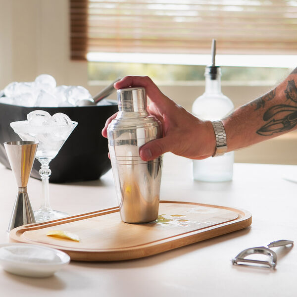 Shaker Shaker, Cocktail Club