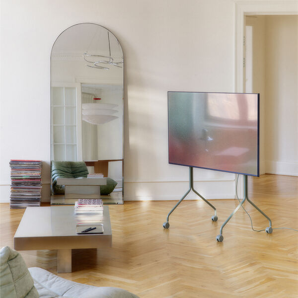 Moon Rollin' Tall, mossy green, Pedestal