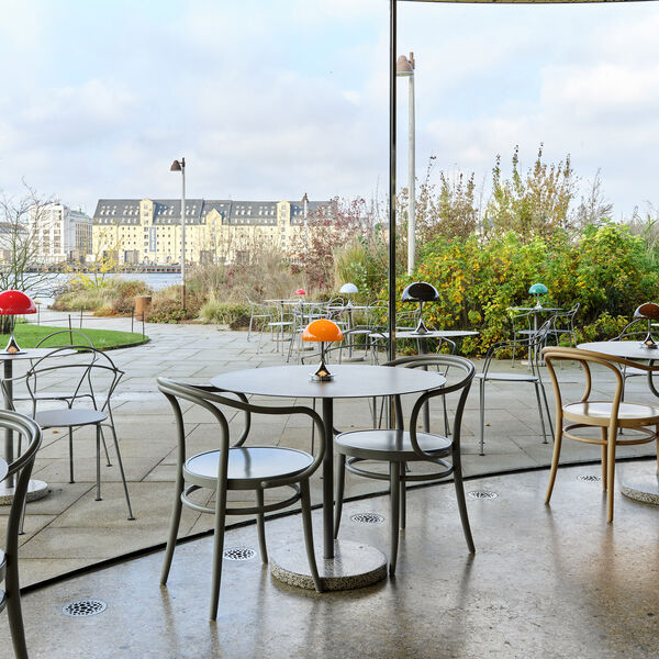 Panthella 160 Original Portable bordlampe, opal orange, Louis Poulsen