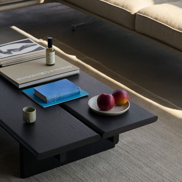 Ita OS3 | Dark Stained Oak | Sofabord, &Tradition