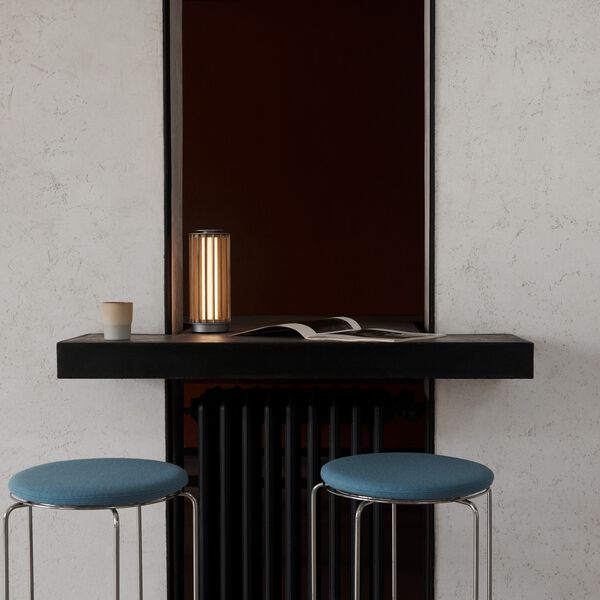 Numbra TY3 | Lacquered Oak/Tumbled Aluminium | Transportabel Lampe, &Tradition