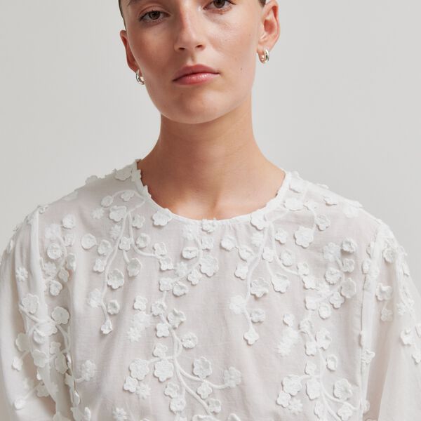 Farrow Blouse, white, Second Female