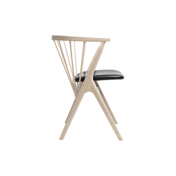 Sibast No 8 spisestol, hvidolieret eg/sort Sibast No 8 spisestol, hvidolieret eg/sort, Sibast Furniture