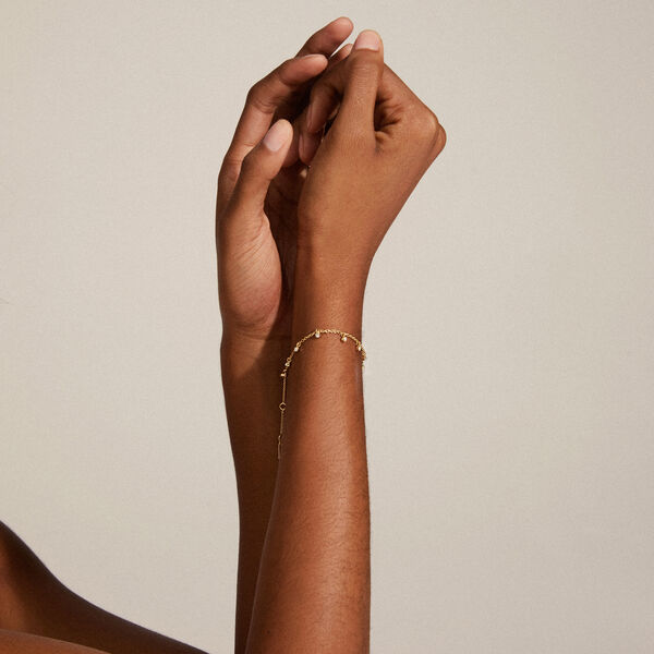 MAJA Crystal Multi Drops Armbånd, gold plated, Pilgrim