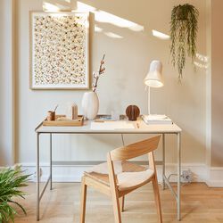 Petite 4620 Table Lamp, white, Secto Design