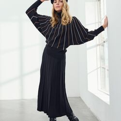 Jumper Pleat Effect Knit | Blk/Camel | Striktr&oslash;je, Micha