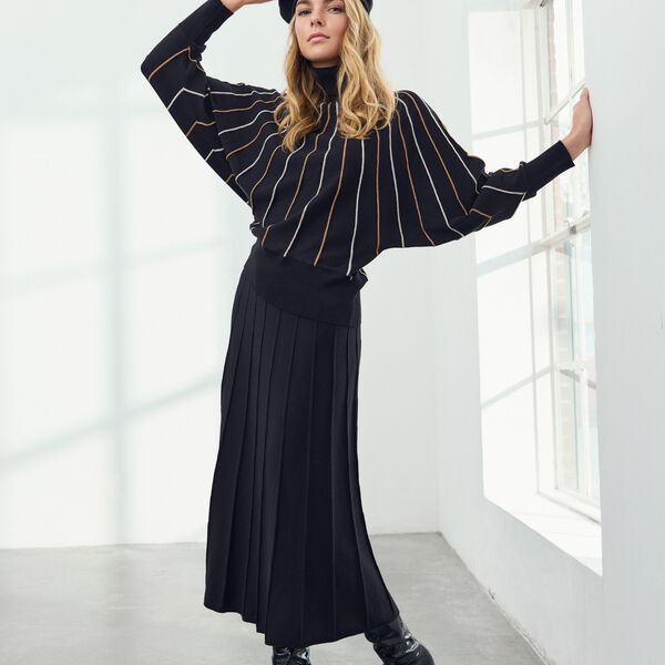Jumper Pleat Effect Knit | Blk/Camel | Striktr&oslash;je, Micha