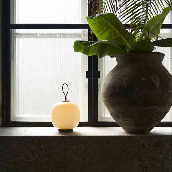 VL45 Radiohus Portable lampe, dusty terracotta, Louis Poulsen