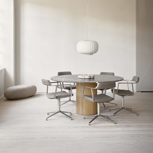 VIPP495 Cabin Round Table, pietra grey/light oak VIPP495 Cabin Round Table, pietra grey/light oak, Vipp