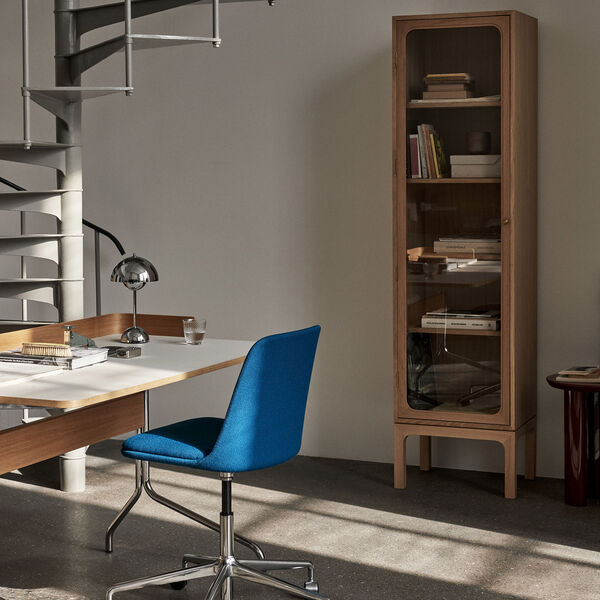 Trace SC87 vitrineskab, natural oak, &Tradition