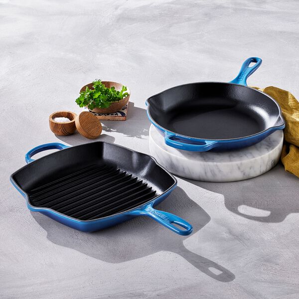 Signature st&oslash;bejern kvadratisk grillpande 26 cm, azure, Le Creuset