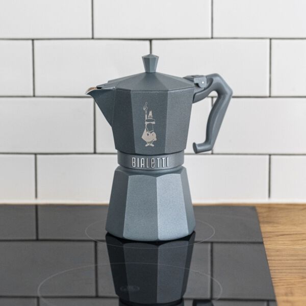 Moka Exclusive Full Induction espressokande 6 kopper, gr&aring;, Bialetti