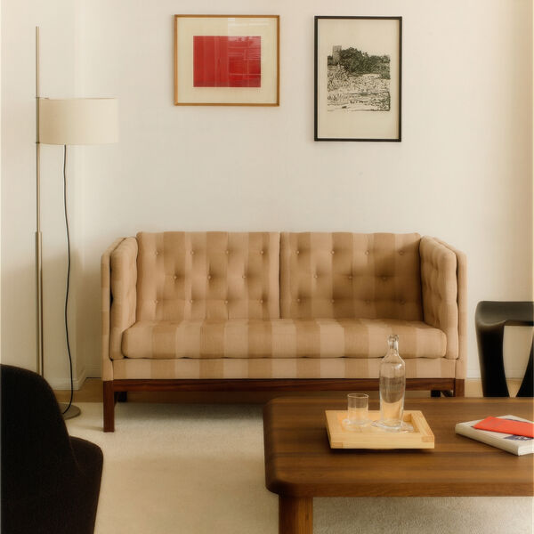 EJ315 2 pers. sofa, Reflex 339/oiled walnut, Fredericia Furniture