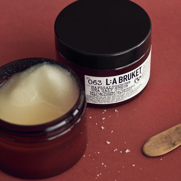 No. 063 Sea Salt Scrub, sage/rosemary/lavender, L:a Bruket