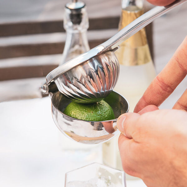 Citrus juicer Citrus juicer, Cocktail Club