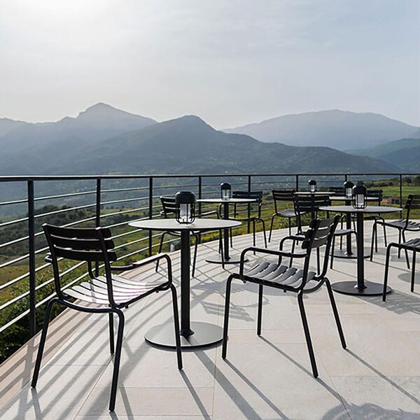 LIGHT No.1 Portable Outdoor Lamp, black, HOUE