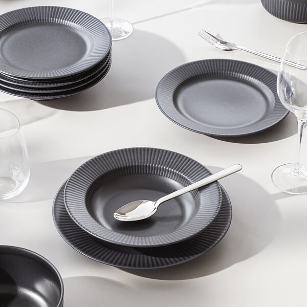 Legio Nova frokosttallerken 22 cm, black, Eva Trio