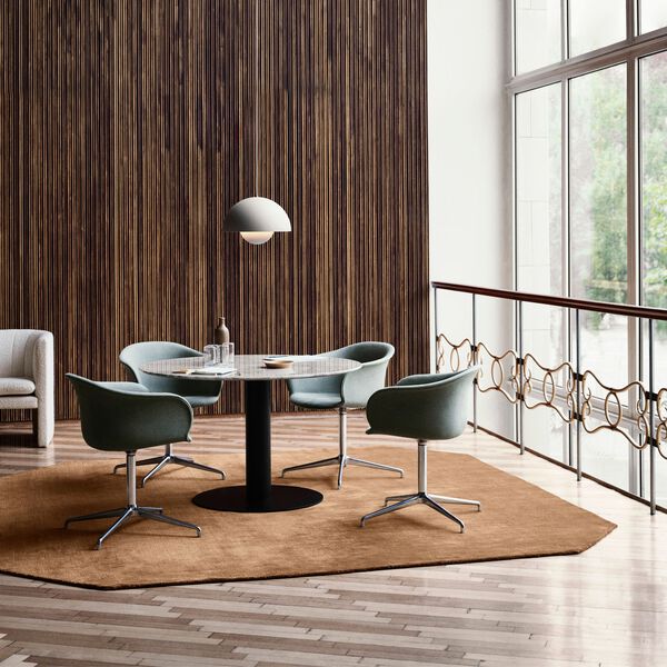 In Between SK19 spisebord, Bianco Carrara/black, &Tradition