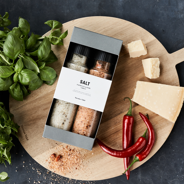 Parmesan/basil & chilli salt, Nicolas Vah&eacute;