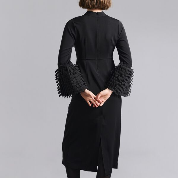 Sakura stretch kjole med flæser, black, BITTE KAI RAND