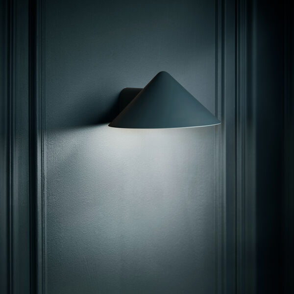 Grasp Wall Lamp, matt petroleum, FRANDSEN