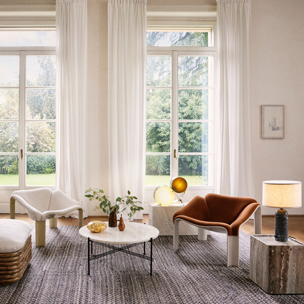 F300 Lounge Chair, alabaster white/Alpaca Alto 021, GUBI