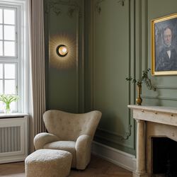 Liila 1 Medium Wall Lamp, nordic gold/optic clear Liila 1 Medium Wall Lamp, nordic gold/optic clear, Nuura