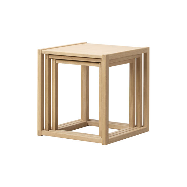 BM375 Nesting Tables, light oiled oak, Fredericia Furniture