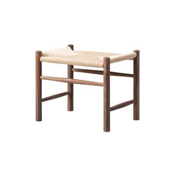J16 taburet, oiled walnut, Fredericia Furniture