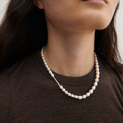 Cloud Necklace, Sorelle