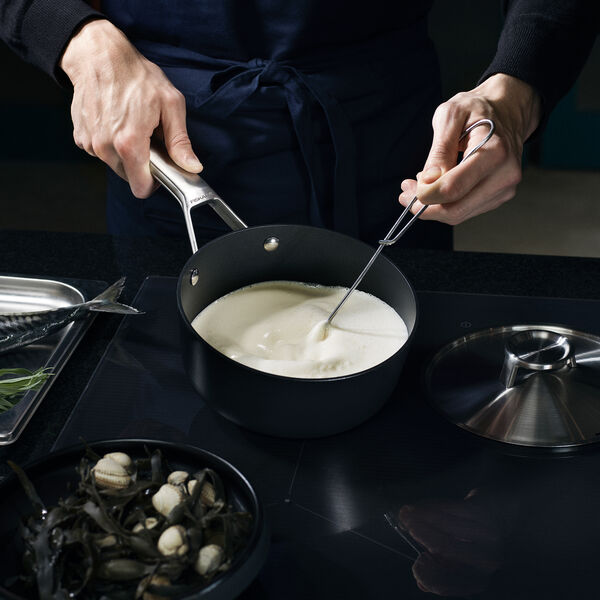 Taiten kasserolle med låg 1,6 L, Fiskars