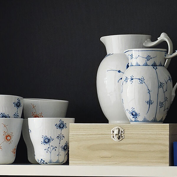 Blå Mega Riflet kande 90 cl Blå Mega Riflet kande 90 cl, Royal Copenhagen