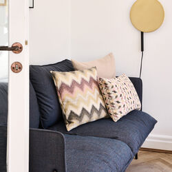 Everly pude, rose, Compliments