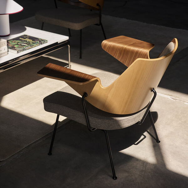 RFH RD8 Lounge Chair, walnut/beech/hallingdal 103, &Tradition