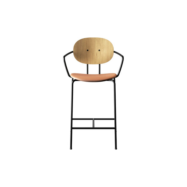 PIET HEIN Counter Chair with Arms, hvidpigmenteret eg/Silk Cognac PIET HEIN Counter Chair with Arms, hvidpigmenteret eg/Silk Cognac, Sibast Furniture