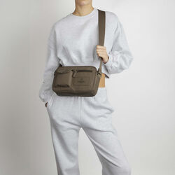 DarlaMBG Crossb., monochrome walnut, Markberg