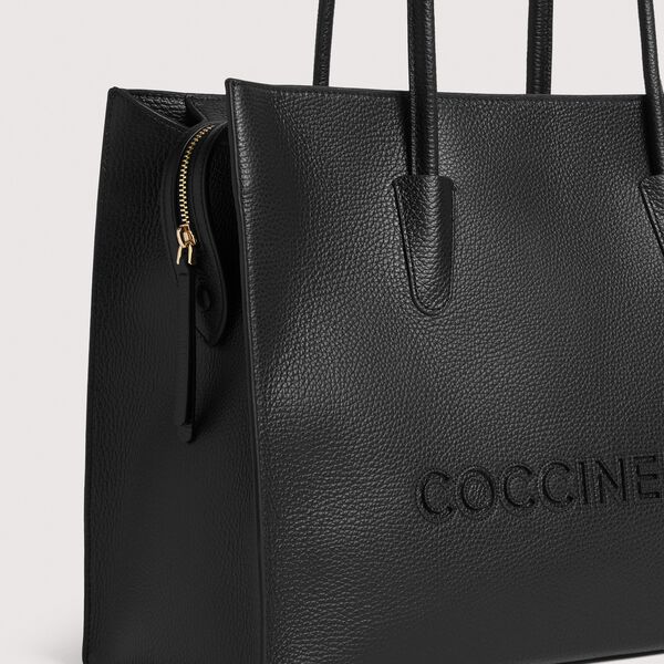 COCCINELLEMYRTHA26, noir, Coccinelle