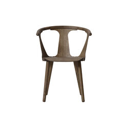 In Between SK1 stol, r&oslash;get eg, &Tradition