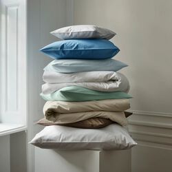 SUPIMA PERCALE sengetøj, minimal blue, Georg Jensen Damask