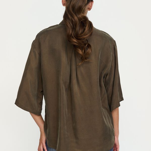 SRFrances Shirt, kangaroo, Soft Rebels