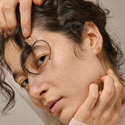 Soleil Studs, light coral, ENAMEL Copenhagen