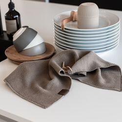 Strikket Håndklæde, ginger snap, By LOHN