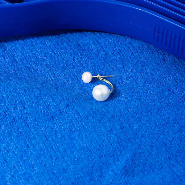 VENUS ARCH ØRERINGE, forgyldt/hvid VENUS ARCH ØRERINGE, forgyldt/hvid, House of Vincent