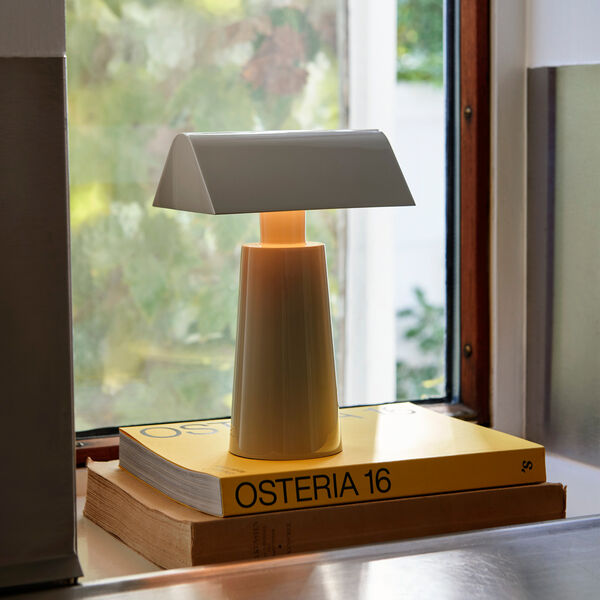 Caret MF1 Portable bordlampe, silk grey, &Tradition