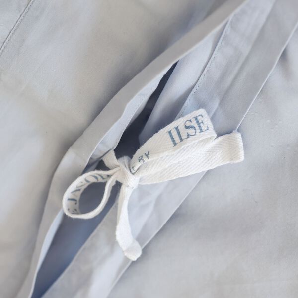 Dynes&aelig;t, st&oslash;vet bl&aring;, Home by Ilse Jacobsen