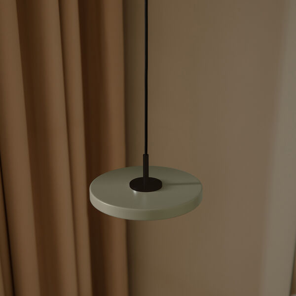 Asteria Micro Pendant, nuance olive/black, UMAGE